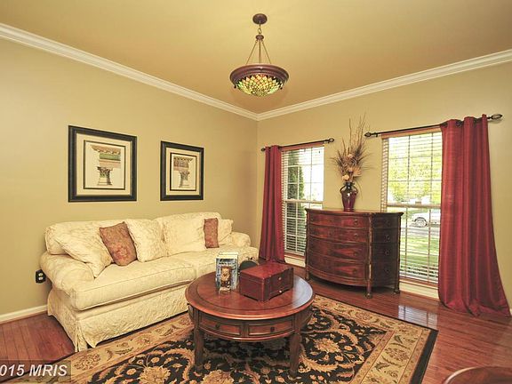 4th image of 361 Cannon Way