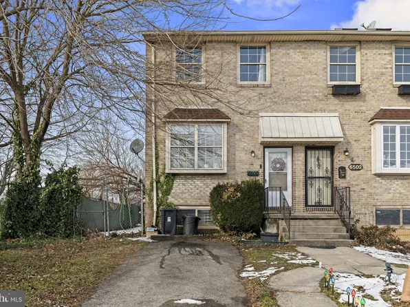 6500 Ditman St, Philadelphia, PA 19135