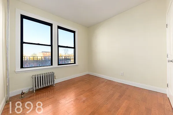 Rented by A&E Real Estate Management | media 12