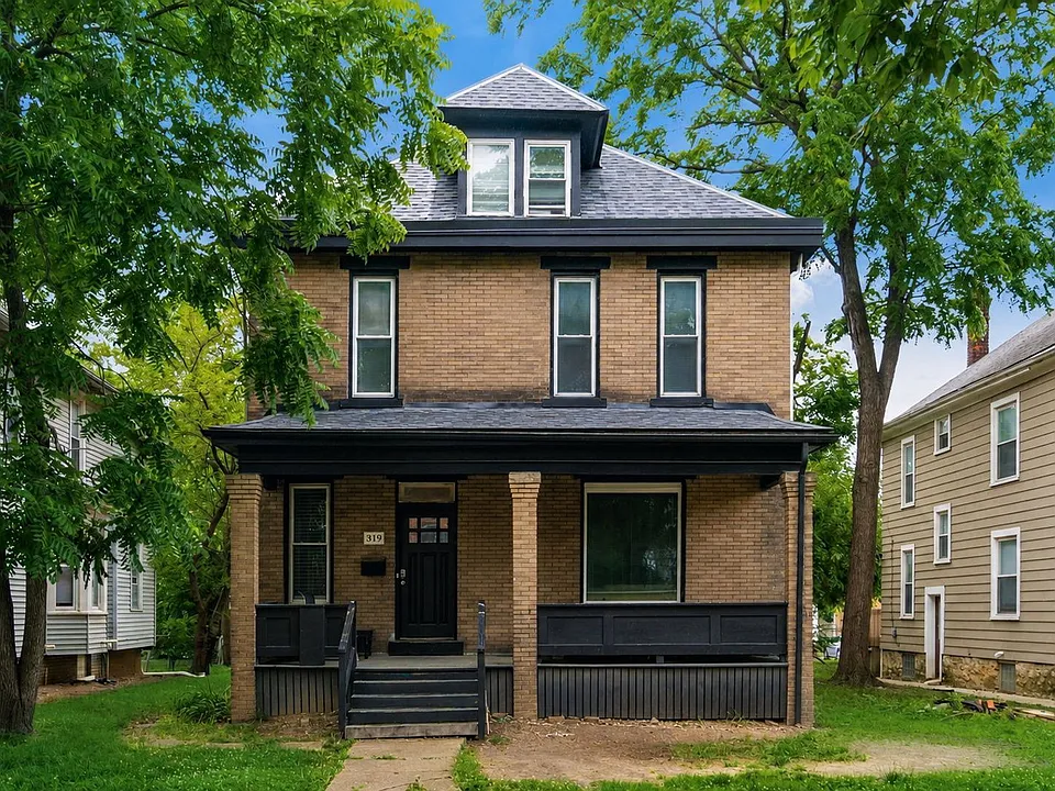 319 E 17th Ave