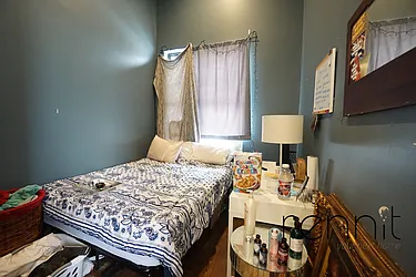 Rented by Rennit Inc.