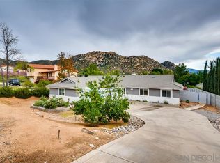 16433 Daza Dr, Ramona, CA 92065