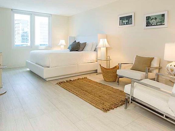 4th image of 2301 Collins Ave APT 1007