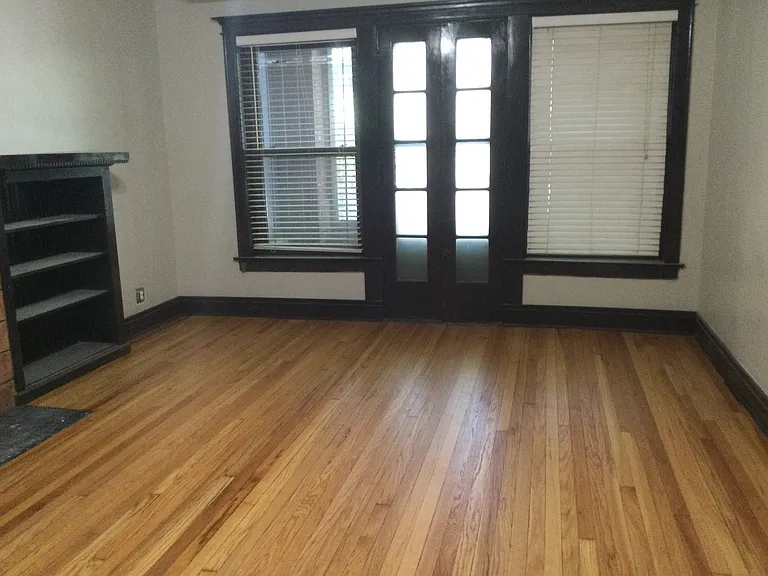 6111 S Greenwood Ave #1S — Photo 12