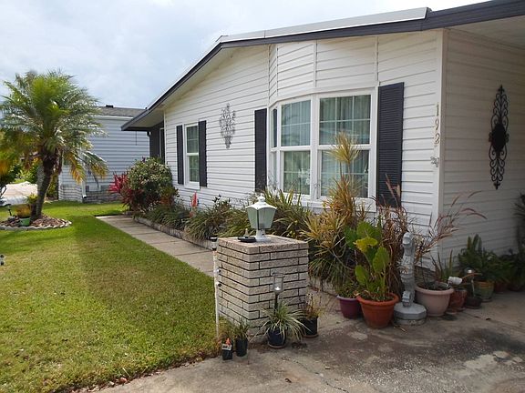 4th image of 192 Garden Dr