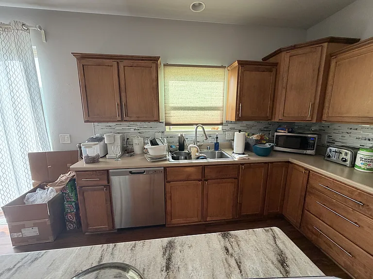 2618 Twin Pine St — Photo 10
