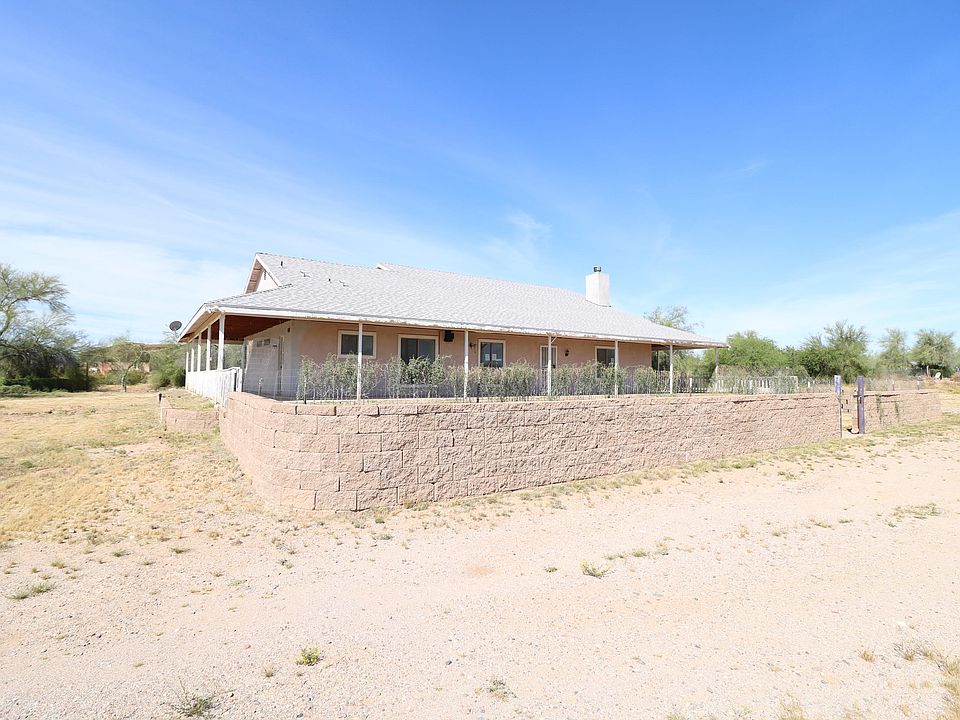1st image of 16935 W Dale Ln