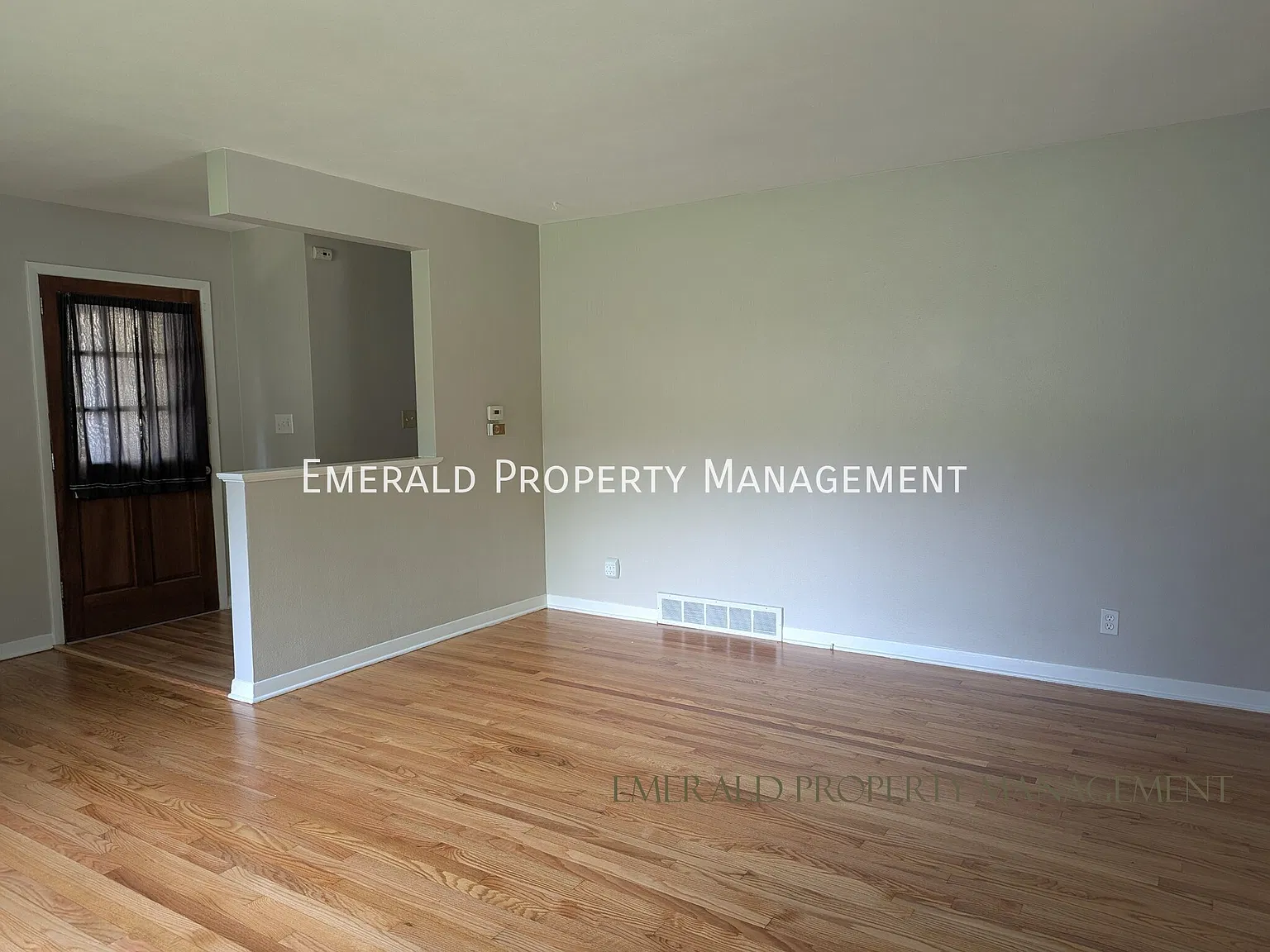 3 bed, 1.5 bath, $1,995 — Photo 4