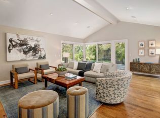 1947 Mandeville Canyon Rd, Los Angeles, CA 90049