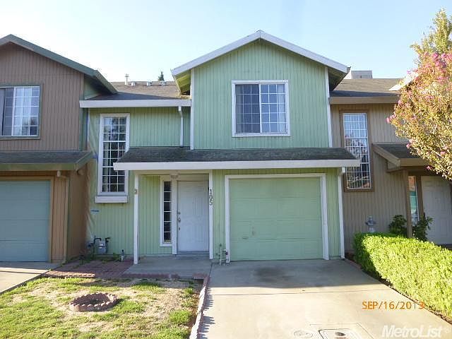 1st image of 105 Summerwood Dr