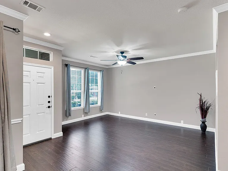 2204 Stonepark Pl — Photo 1