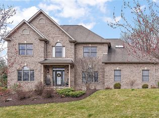 201 English Dr, Cranberry Township, PA