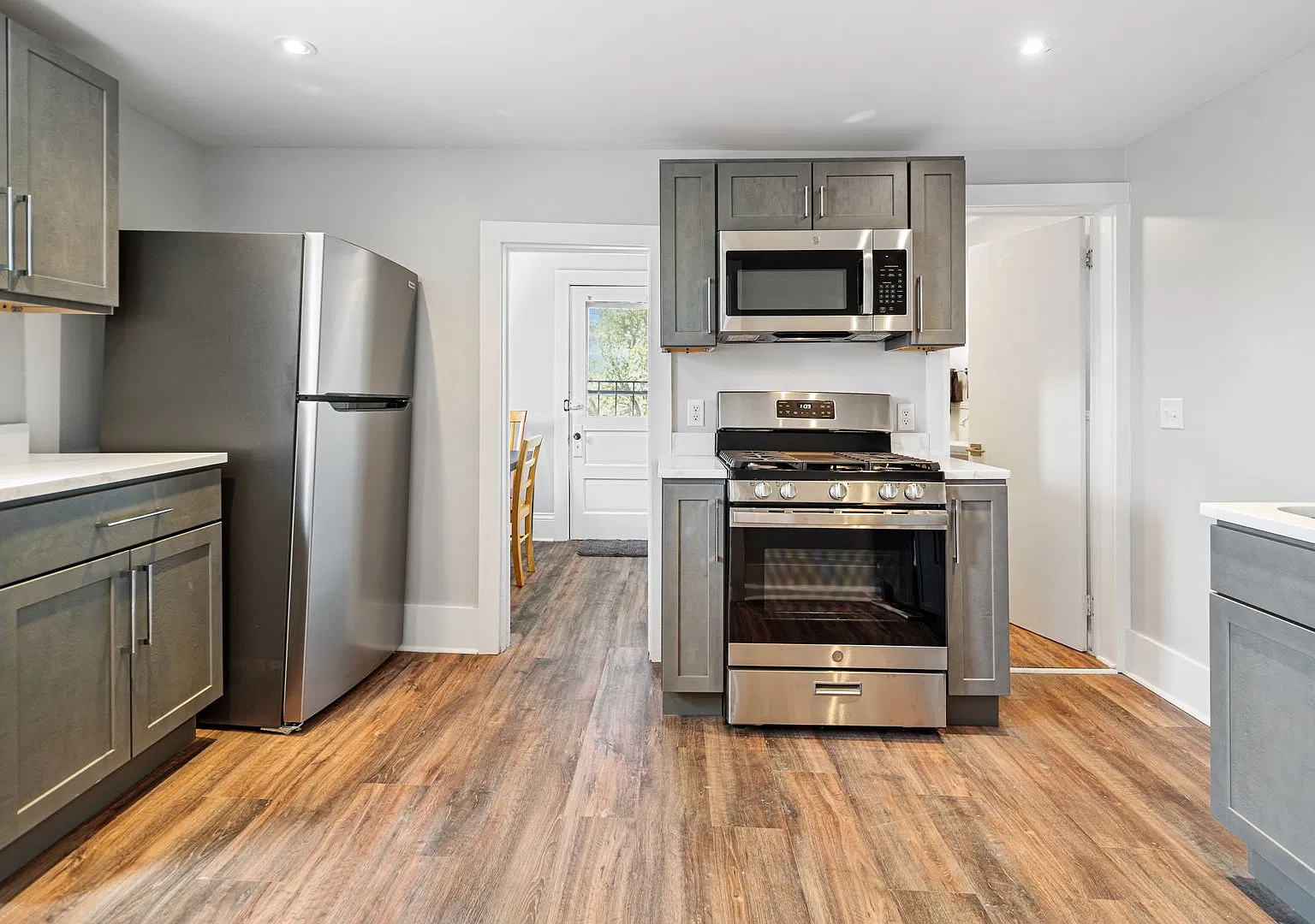 202 Stewart Ave — Photo 4