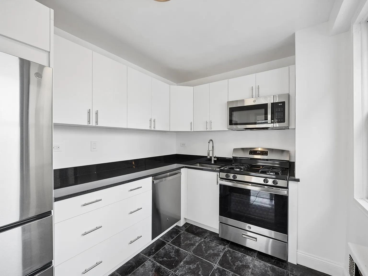 145 East 15th Street — Photo 1