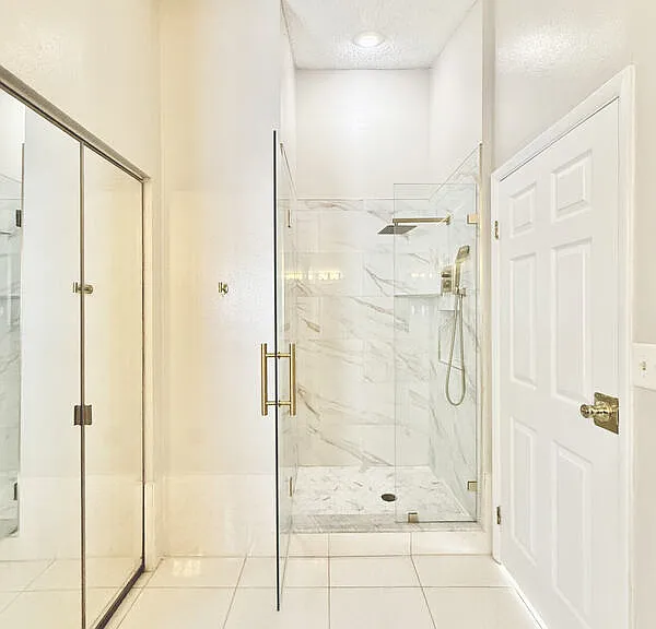 11316 Maybrook Ave — Photo 49
