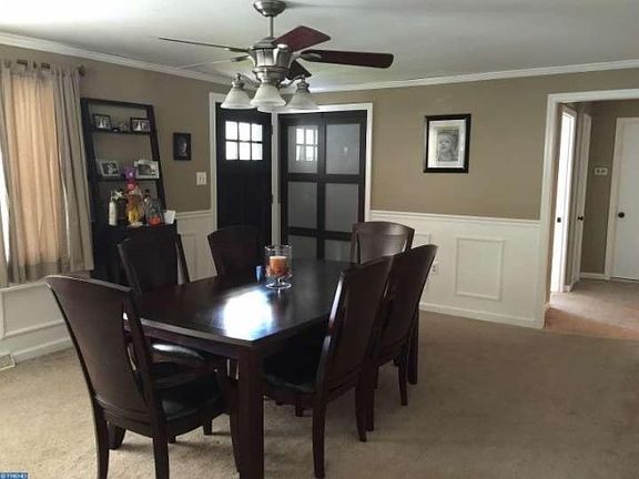 4th image of 4241 Park Ln