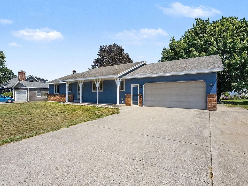 2660 Creek View Dr, Zeeland, MI 49464 | Zillow
