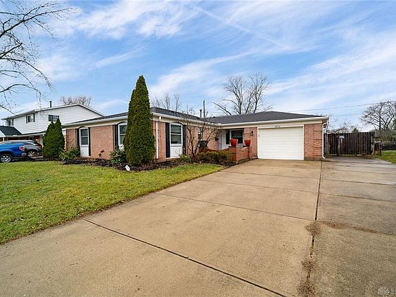 2nd image of 4854 Pennswood Dr