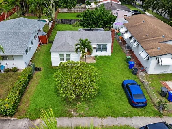 2607 ADAMS STREET, HOLLYWOOD, FL 33020