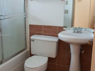 3607 Lime Hill Rd, Lauderhill, FL 33319