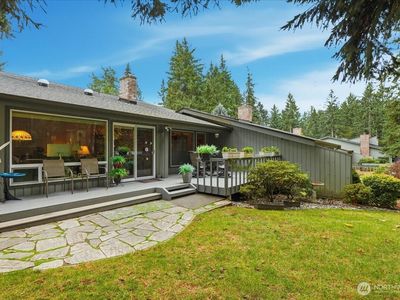 903 30th Street NW #3D, Gig Harbor, WA, 98335