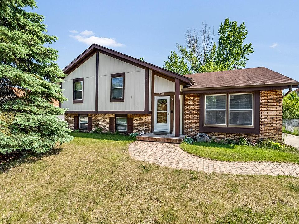 1st image of 9611 W Darnel AVENUE