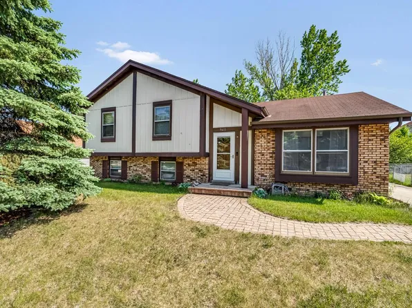 9611 W Darnel AVENUE, Milwaukee, WI 53224