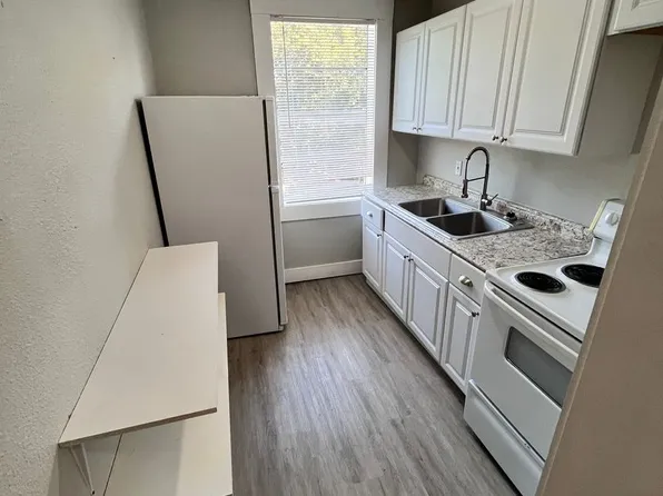 1318 Willow St, San Antonio, TX