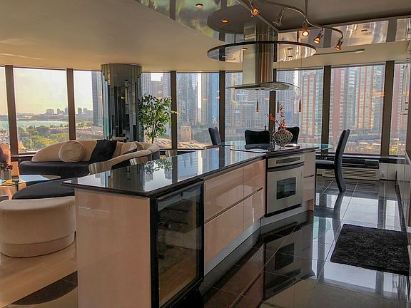 4th image of 505 N Lake Shore Dr APT 1115