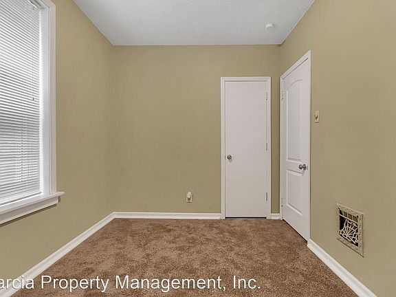 5th image of 4950 Tholozan Ave