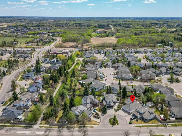 485 Regency Dr, Strathcona County, AB T8A 5N1