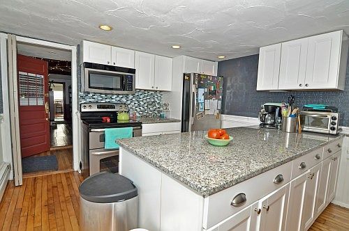 1st image of 15 Crombie St