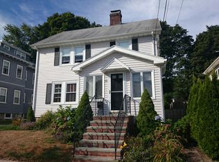 196 Manthorne Rd, West Roxbury, MA 02132