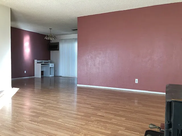 4 bed, 1200 sqft, $3,800 — Photo 3