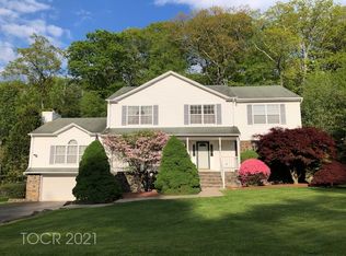 29 Orleans Ln, West Milford, NJ 07480