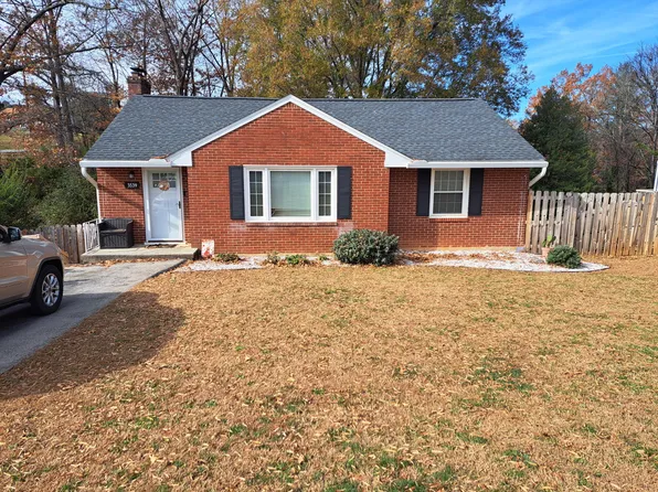 3539 Richards Blvd, Roanoke, VA 24018