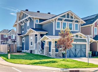 96 SW Sunrise Ter, Cochrane, AB T4C 0V3