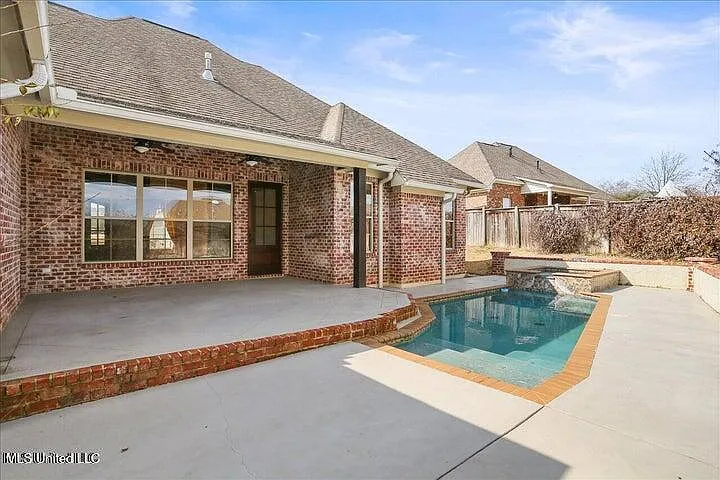 102 Cypress Lake Blvd S — Photo 35