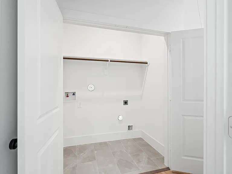 1307 Oak Tree Forest Ct — Photo 8