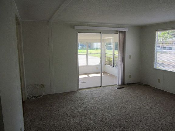 2nd image of 135 E Sterling Way
