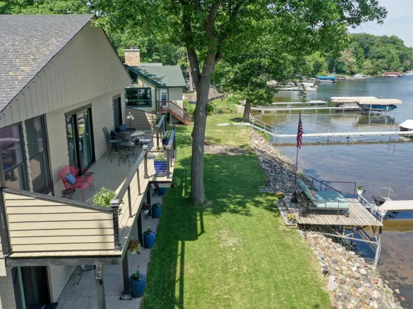 21389 Iverson Ave N, Forest Lake, MN 55025