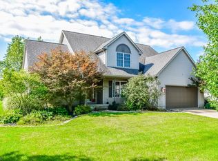 2322 Old Elm St NE, Canton, OH 44721