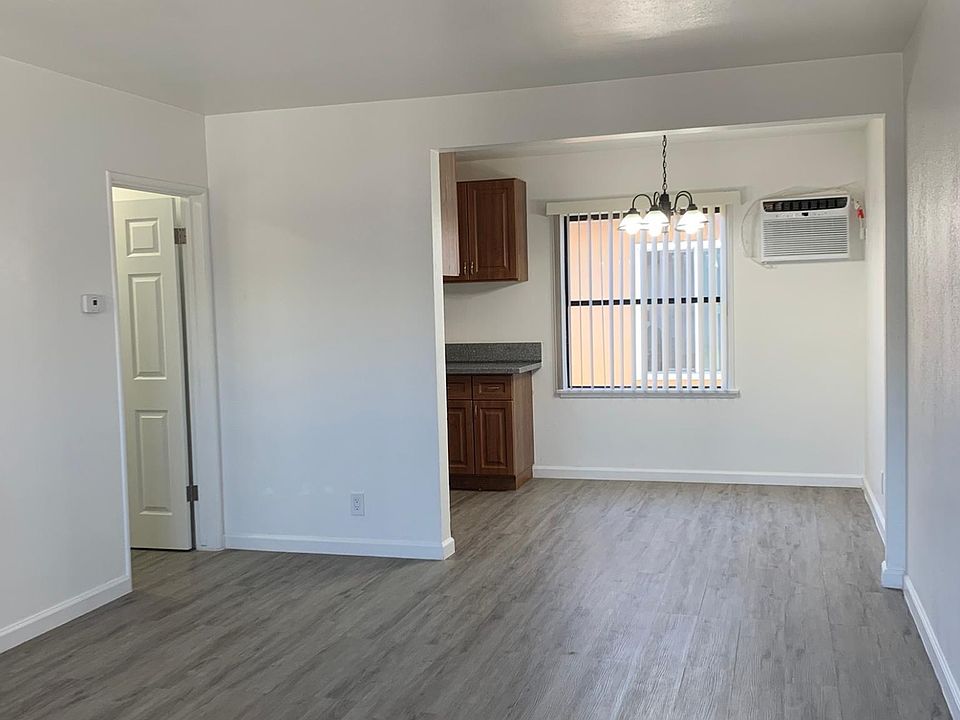 1st image of 7114 Ethel Ave #5