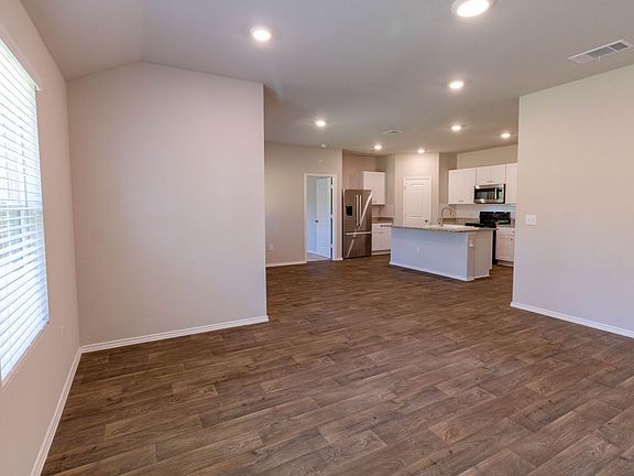 3rd image of 13312 Branwell Dr