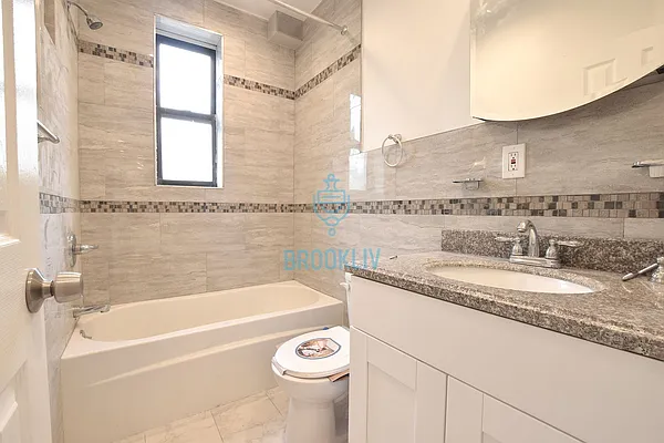 Rented by null | media 7