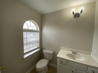 2055 B Cambria Dr #1, Greenville, NC 27834
