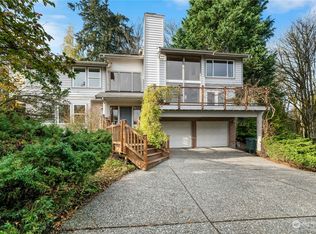 19824 47th Ave NE, Lake Forest Park, WA