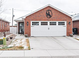 415 Appletree Ln, Cheyenne, WY 82009