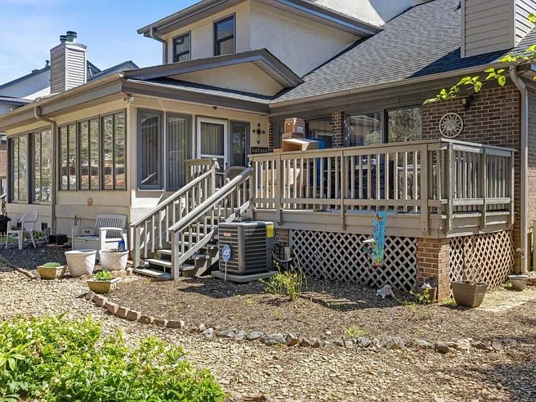 1001 Cobbs Glen Dr #1001 — Photo 3