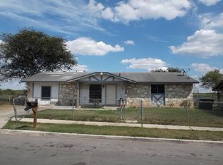8406 Standing Rock St, San Antonio, TX 78242